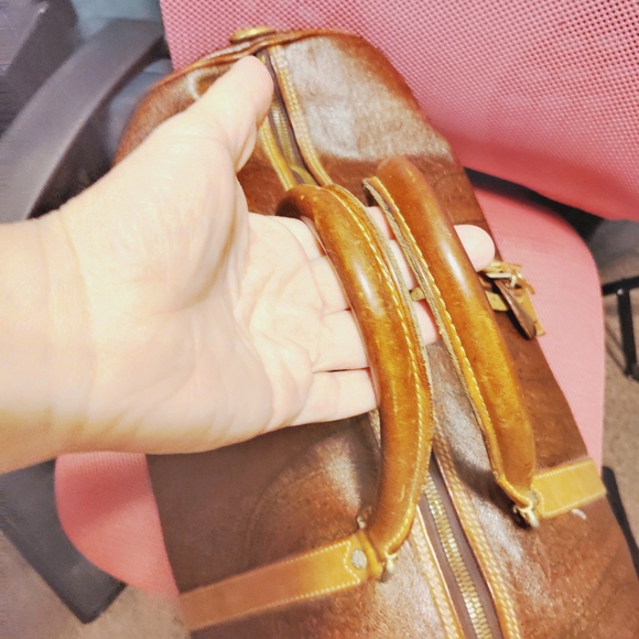 Etro Elegant Travel Bag - Picture 4 of 10